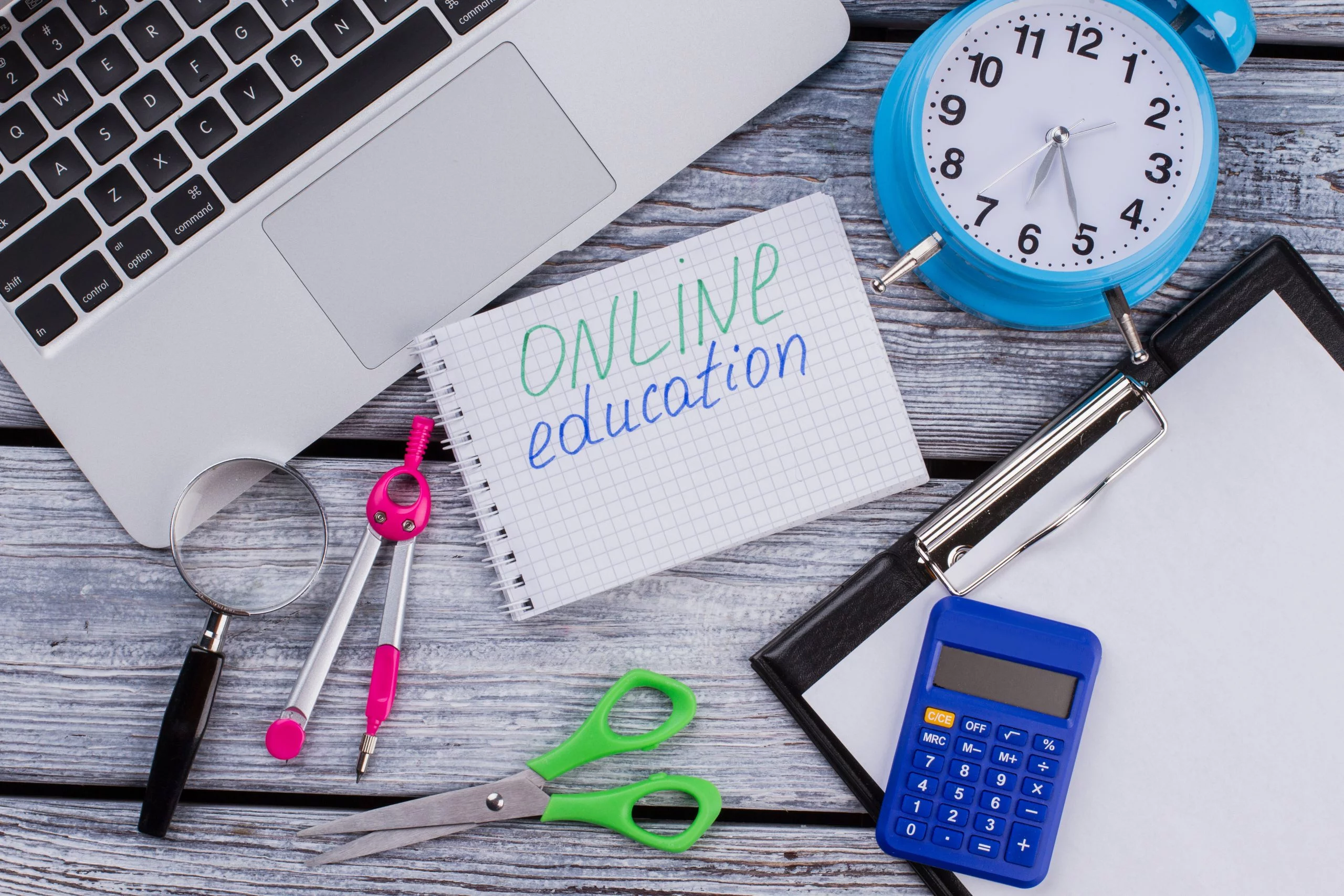 Register to our Romanian lessons and you will Learn Romanian Language, Grammar and Communication